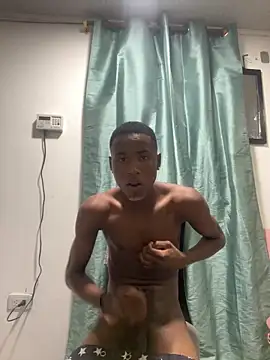 Snapshot of chriss_ath chatting on 03.04.26 chriss ath online show from 03.04.26