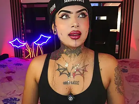 LauriInk1 online show from 04.16.26