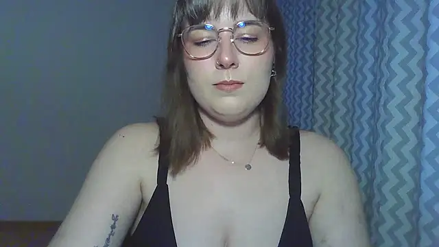 ClaraHard online show from 06.22.26