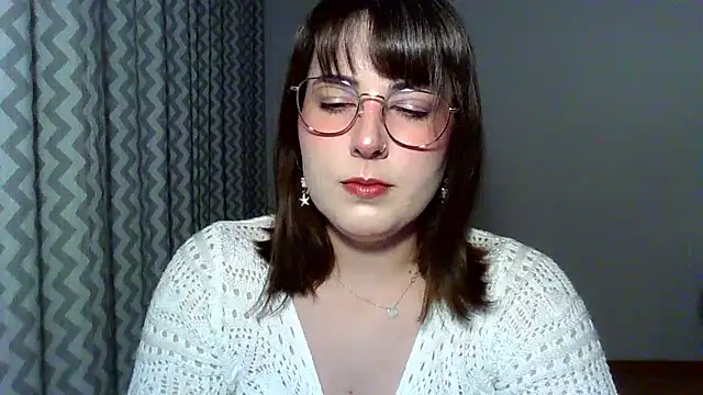 ClaraHard online show from 07.06.26