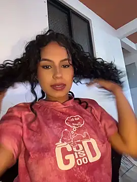 AmeliaAndersson online show from 04.12.26