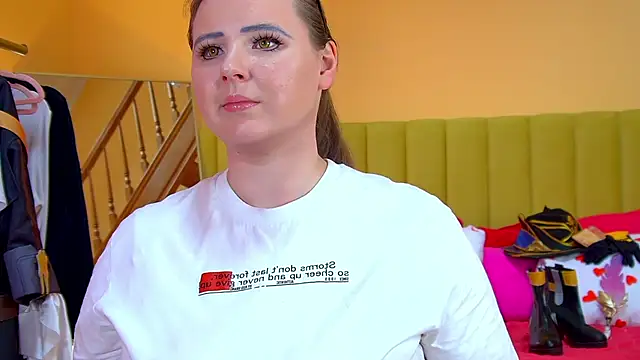 MelodyMoores online show from 04.25.26