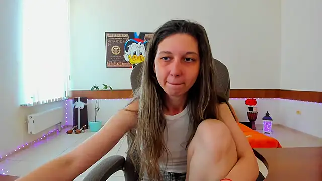 Ellina Star online show from 04.14.26