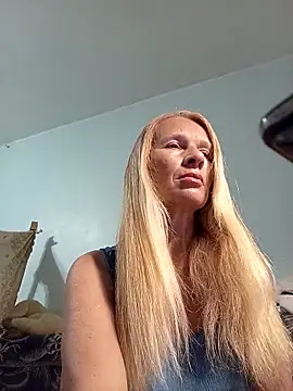 ViktoriaSexi1 online show from 05.06.26