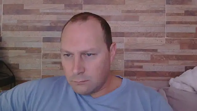 Snapshot of lustonfan chatting on 05.28.26 lustonfan online show from 05.28.26