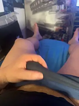 MatthewEmme2121 online show from 04.18.26