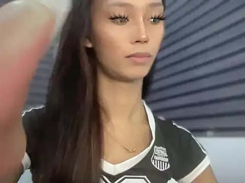 Sunkissed seductress online show from 06.03.26