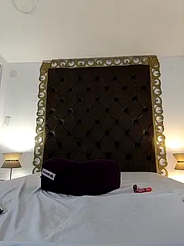 AriaMontes online show from 04.11.26