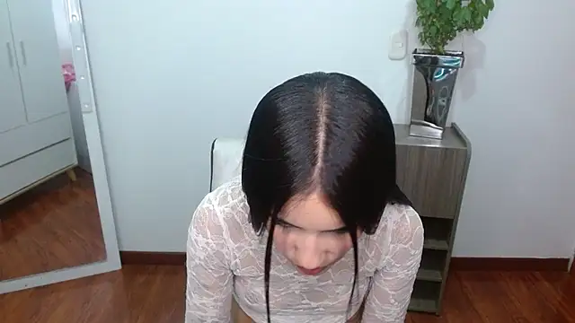 Lucy engel online show from 03.19.26