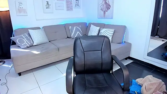 Dana sophiia online show from 04.10.26