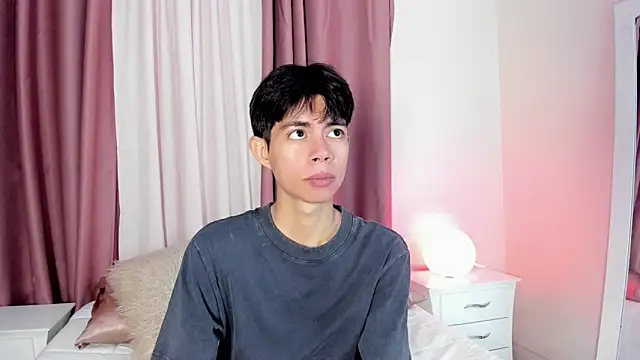 daniell rdrig online show from 04.15.26