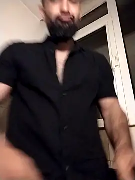 Tommy Porn  online show from 04.14.26