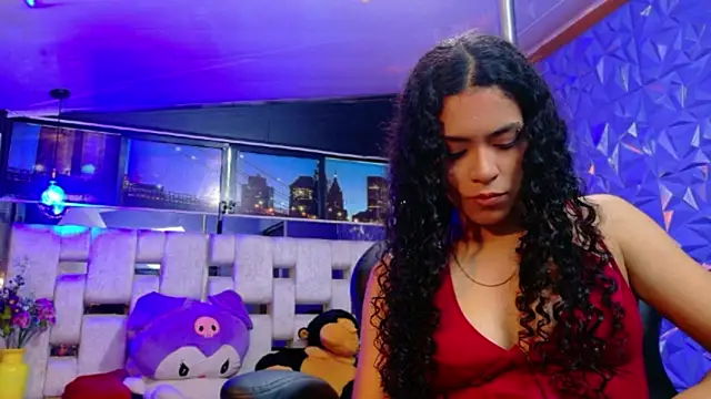 Nessa Luuv online show from 03.25.26