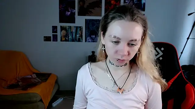 Nica Kawaii online show from 03.24.26