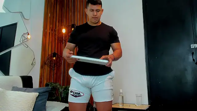 RomanCroft online show from 04.08.26