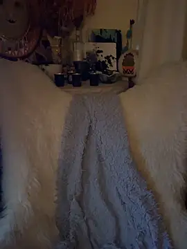 Snapshot of itstherealmina chatting on 03.20.26 itstherealmina online show from 03.20.26