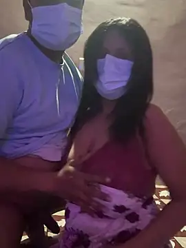 Snapshot of your_bhabhi_love chatting on 03.05.26 your bhabhi love online show from 03.05.26