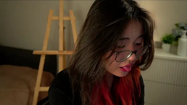 NelleMihalko online show from 03.24.26