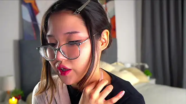 NelleMihalko online show from 04.11.26