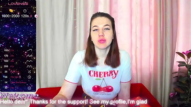 LilllyMoon online show from 04.06.26