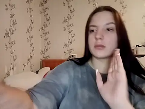 symmetryinvoid online show from 03.31.26