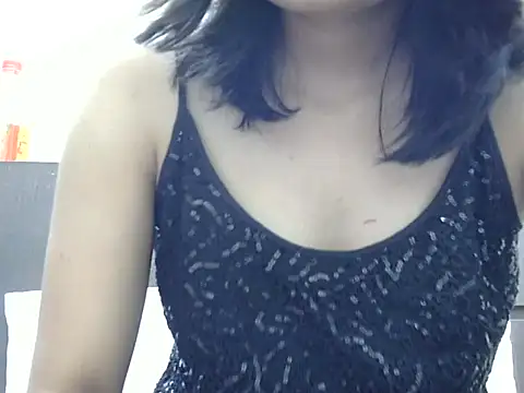 Snapshot of kAVYA_05 chatting on 04.13.26 kAVYA 05 online show from 04.13.26