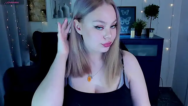 Snapshot of AmeliaMerris chatting on 03.26.26 AmeliaMerris online show from 03.26.26