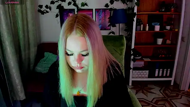 Snapshot of AmeliaMerris chatting on 03.27.26 AmeliaMerris online show from 03.27.26