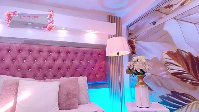 Shy Cherry  online show from 04.12.26