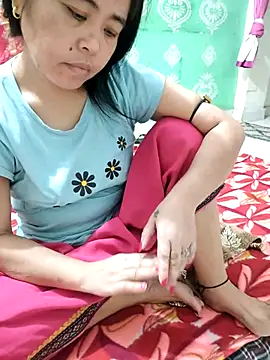 Snapshot of Manisha-Rai chatting on 04.05.26 Manisha-Rai online show from 04.05.26