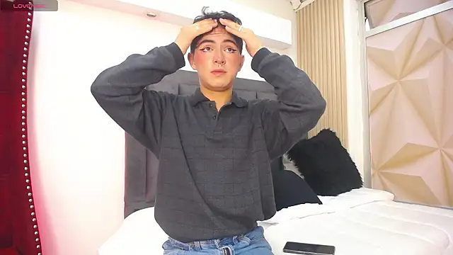 Cristopher Wild online show from 03.15.26