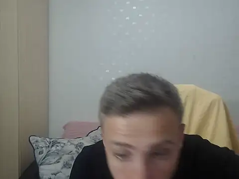 BlondEagleMuscle online show from 04.05.26