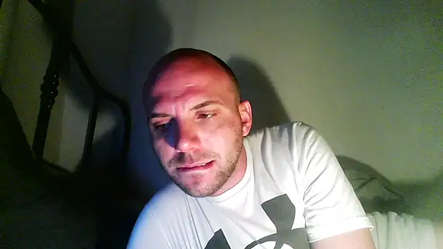 Snapshot of experiencelove chatting on 06.30.26 experiencelove online show from 06.30.26