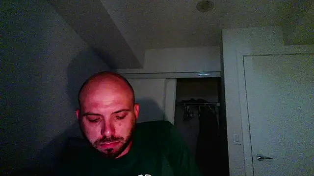 Snapshot of experiencelove chatting on 07.23.26 experiencelove online show from 07.23.26