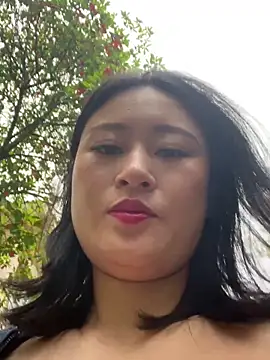 Yolanda9 online show from 04.10.26