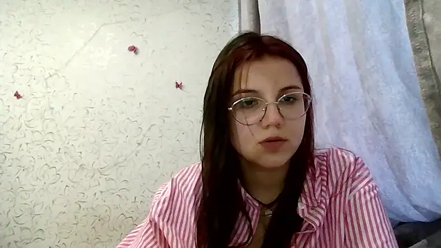 Aurora Breeze online show from 04.01.26