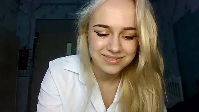 Barbie   girl online show from 03.21.26