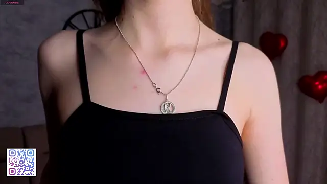 MissHiciano online show from 04.12.26