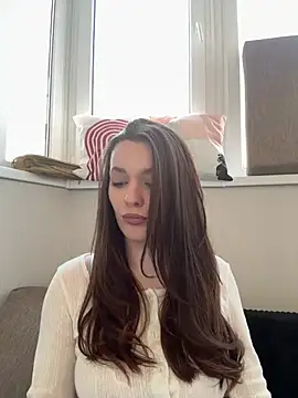 HotCherry18 online show from 04.17.26