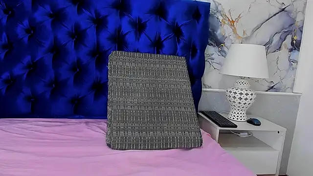 ORIANNA JONES online show from 03.18.26