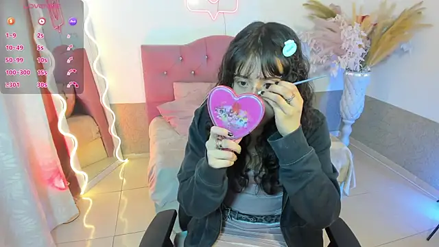 MILY TAY online show from 04.08.26