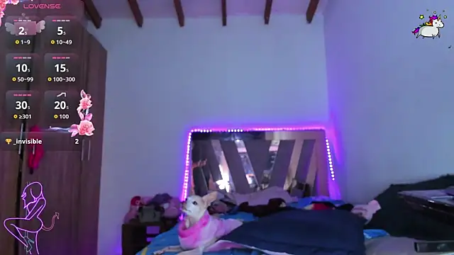 SkyeGabbyRose online show from 04.17.26