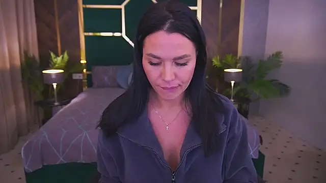 Casey Min online show from 03.25.26