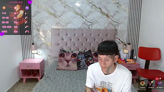 AshlieeGreenn online show from 04.08.26