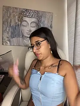 Snapshot of chanell_pinkk chatting on 03.18.26 chanell pinkk online show from 03.18.26