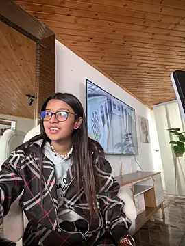 Snapshot of chanell_pinkk chatting on 03.27.26 chanell pinkk online show from 03.27.26