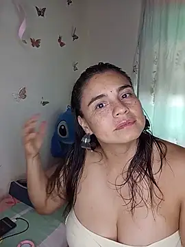 Snapshot of BettyBoo_w chatting on 06.05.26 BettyBoo w online show from 06.05.26
