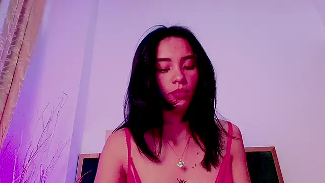 ValkaVega online show from 04.07.26