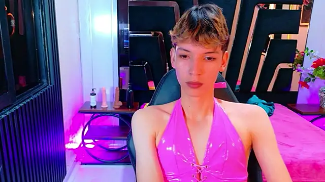 Stefany PiInk online show from 03.29.26