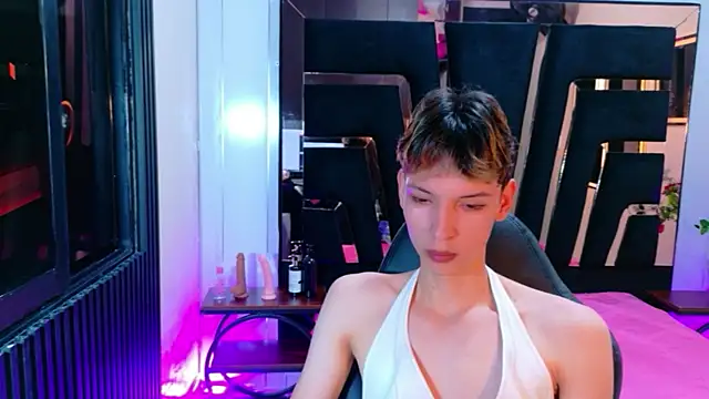 Stefany PiInk online show from 04.01.26